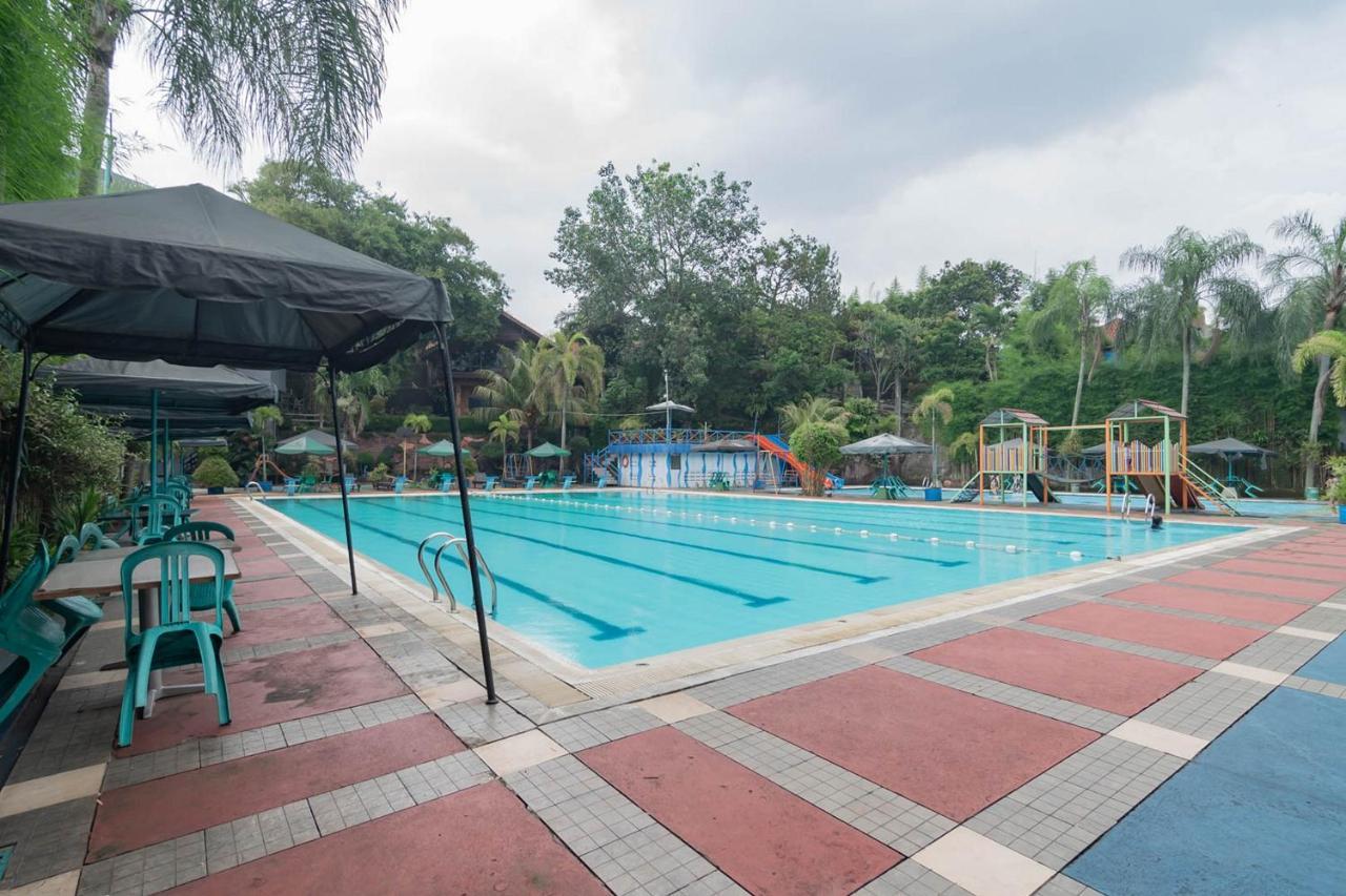 Urbanview Hotel Sagara Bogor Exterior photo