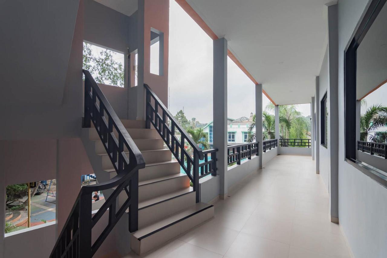 Urbanview Hotel Sagara Bogor Exterior photo