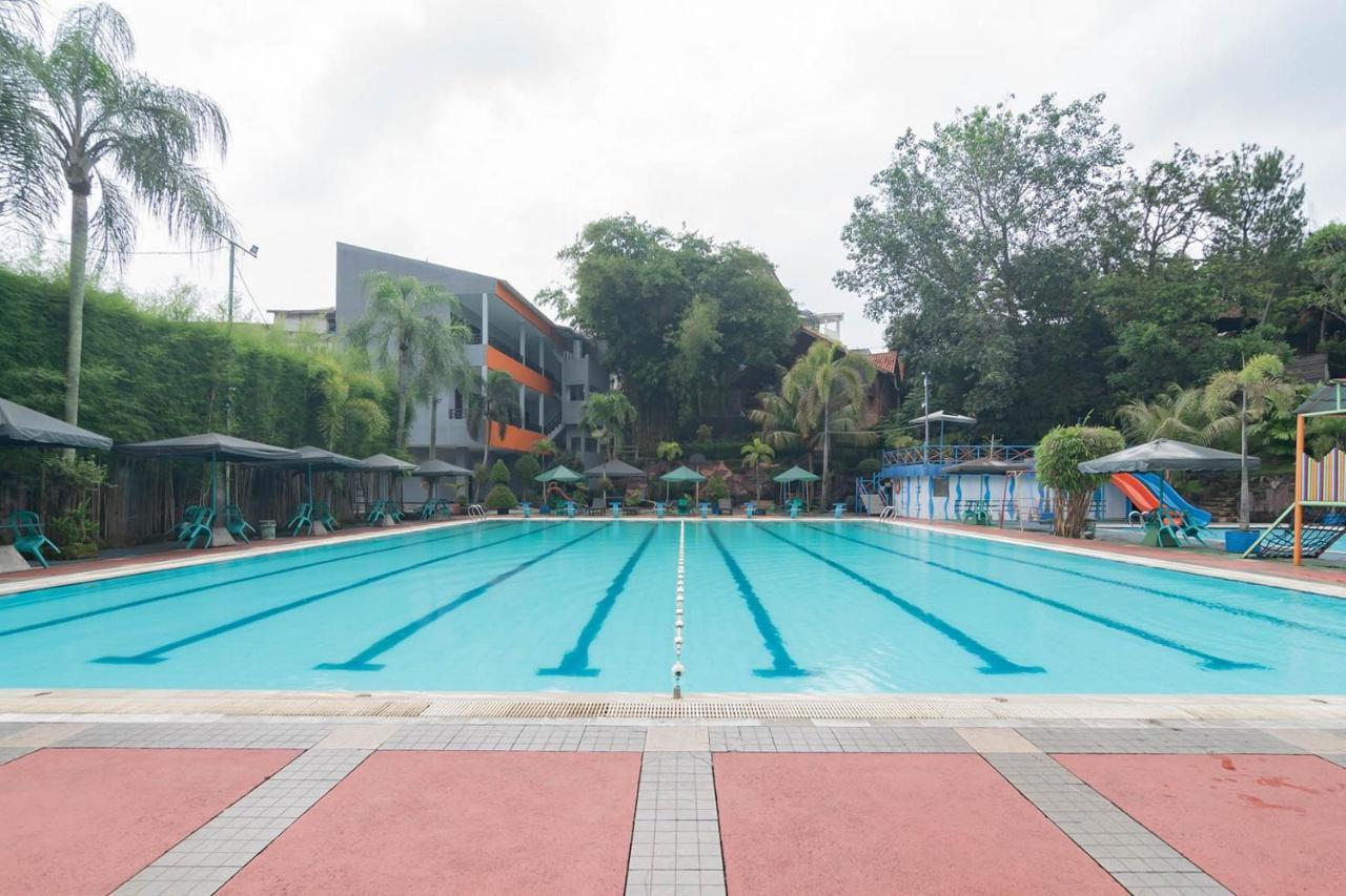 Urbanview Hotel Sagara Bogor Exterior photo